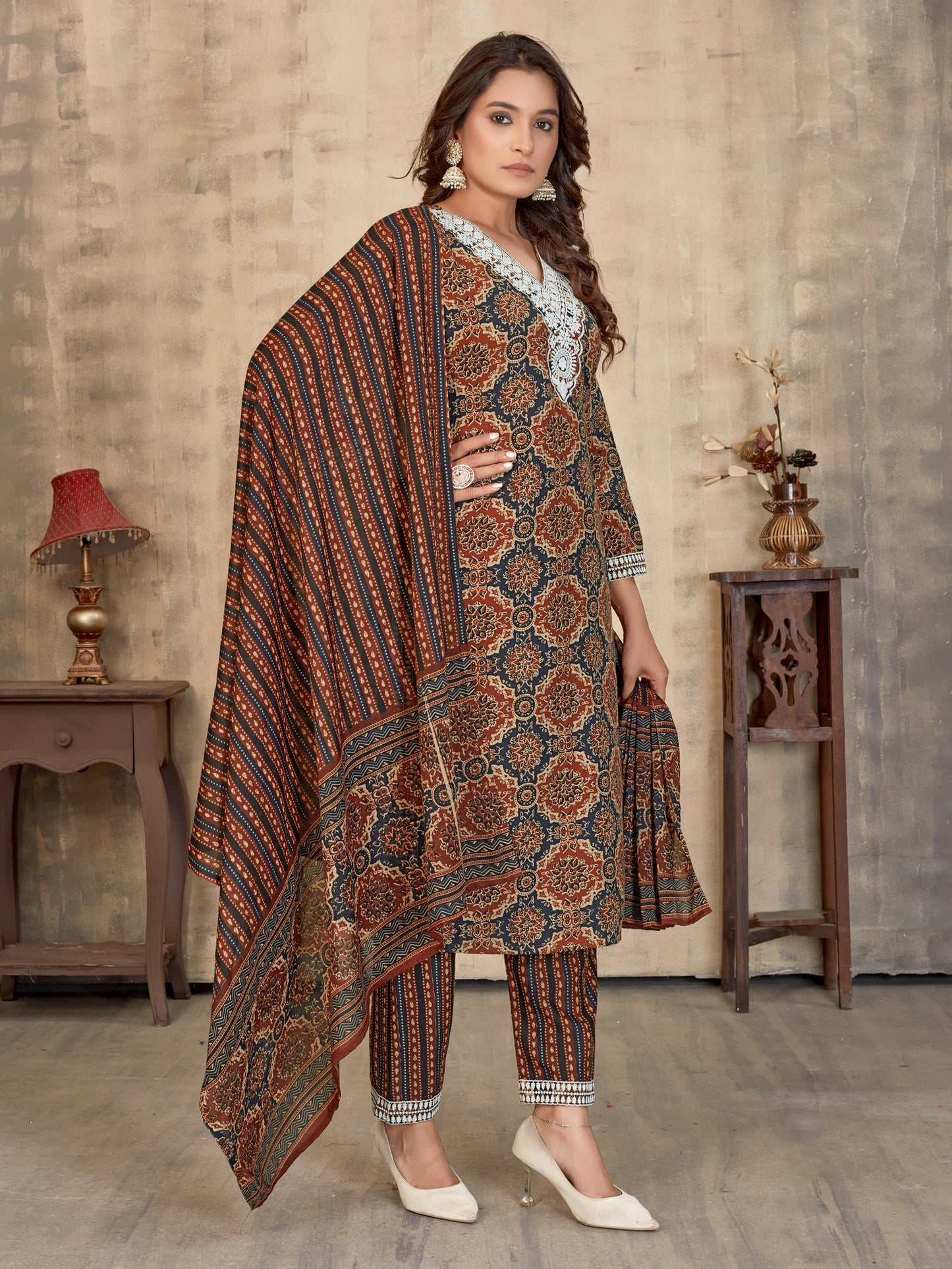 "Baraka Designer Brown Kurta Set – Aiza Kurta Set