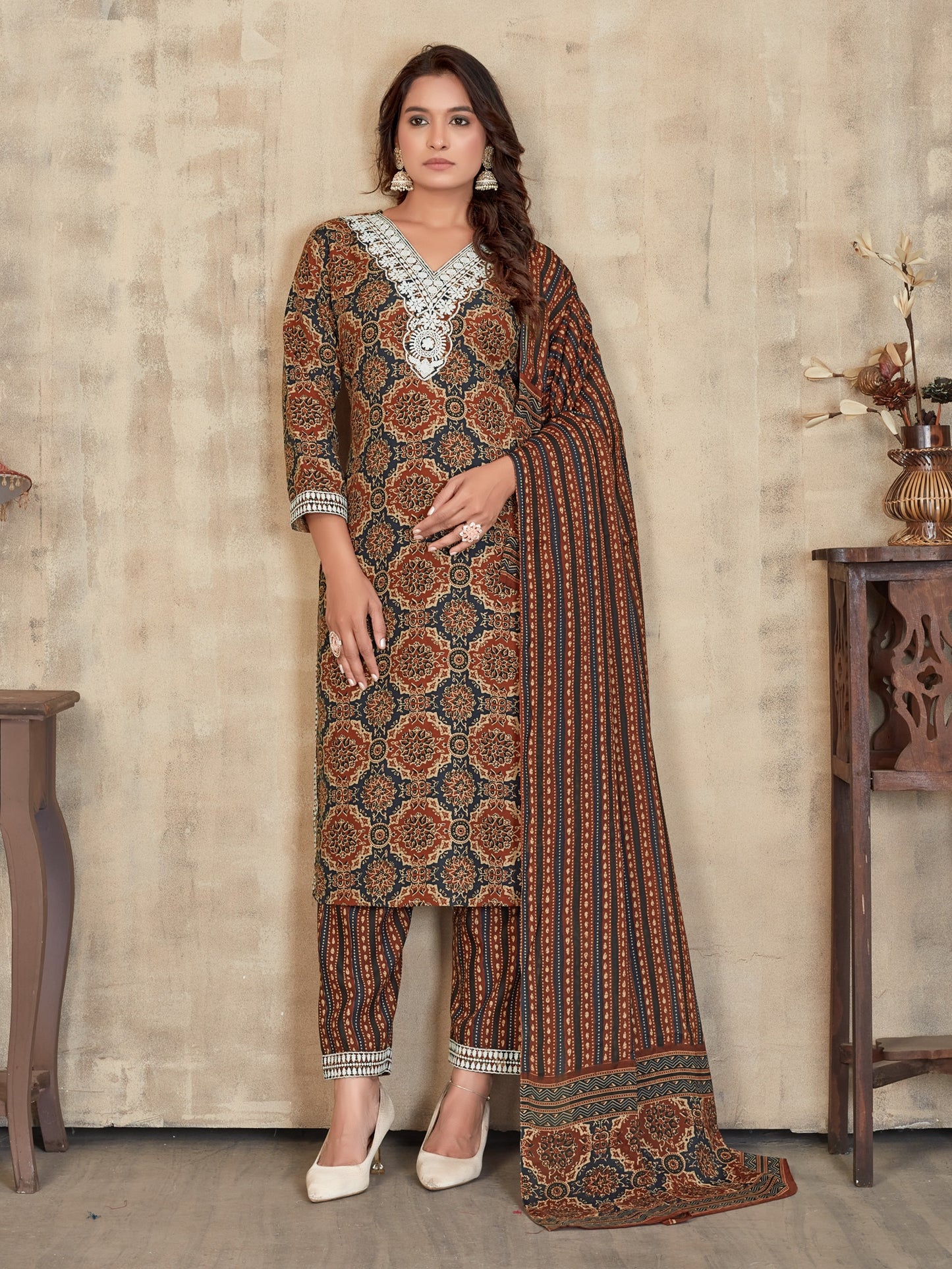 "Baraka Designer Brown Kurta Set – Aiza Kurta Set