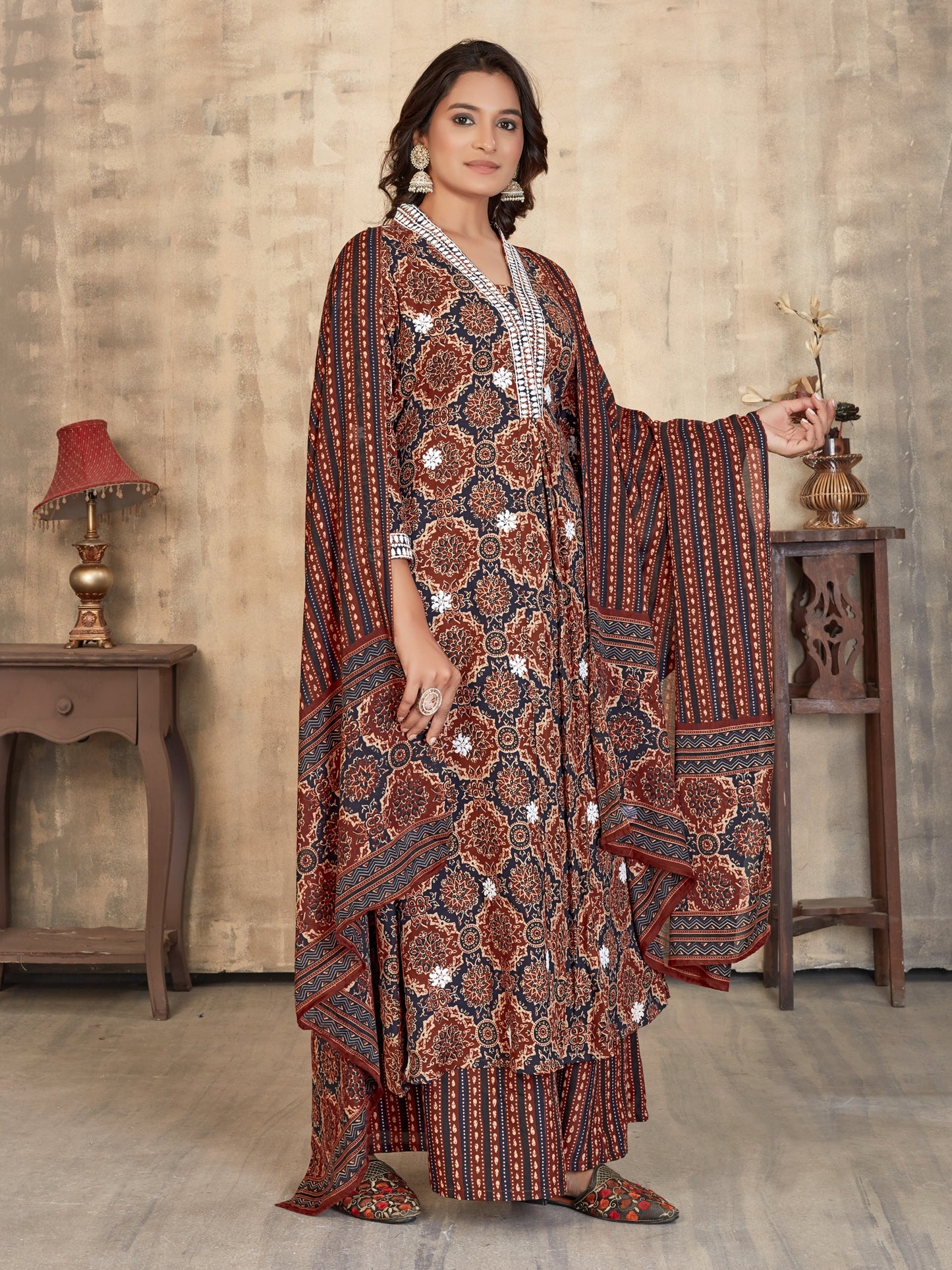 "Baraka Anarkali Kurta Set – Aiza Gown - Aiza Anarkali Kurta Set - Aliza Blure Anarkali Set